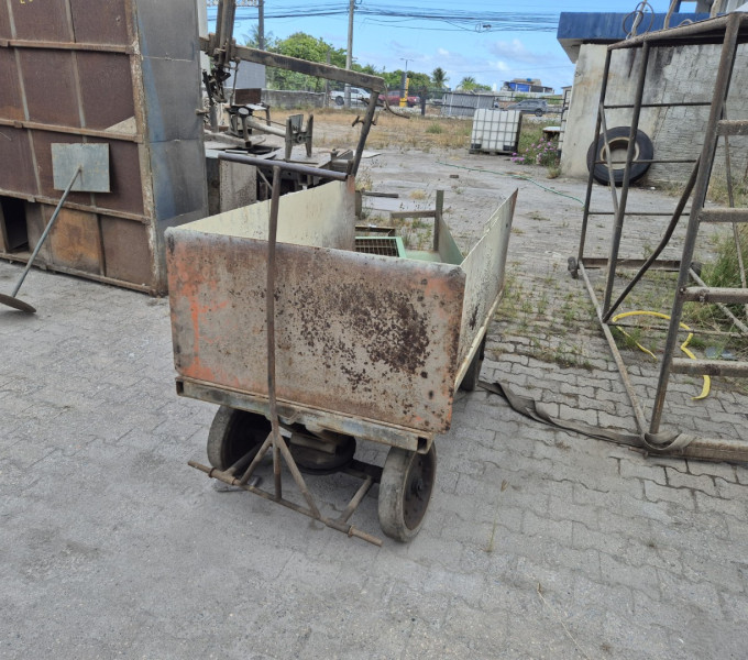 Carrinho transportador + Estrutura em AC