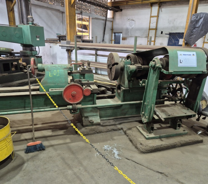 Torno mecânico barramento 2 m