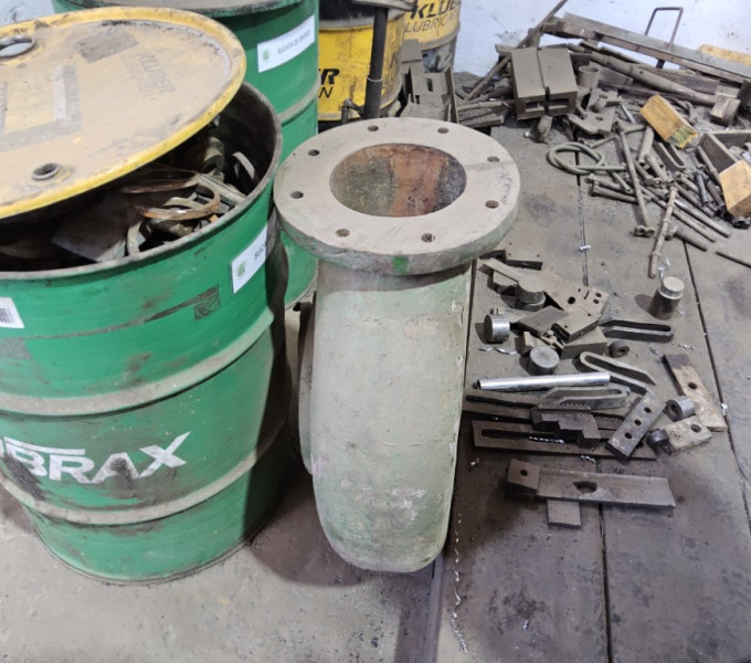 Corpo de bomba caracol em bronze (sucata) aprox. 200kg