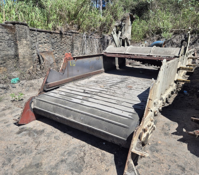 Esteira intermediária de borracha aprox. 4m