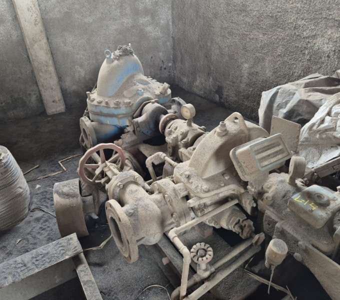 1 Turbo-bomba para caldeira, 3 rotores de motor elétrico