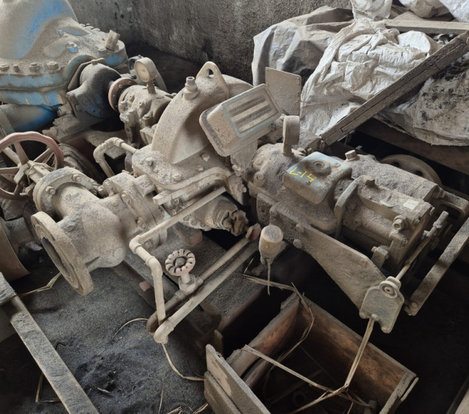 1 Turbo-bomba para caldeira, 3 rotores de motor elétrico