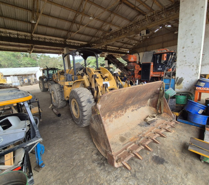 Máquina pesada Pá mecânica caterpillar 966c + peças novas de máquina 966 e 930