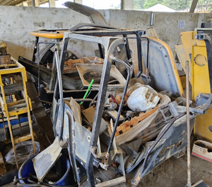 3 cabines P/ implemento BM 115