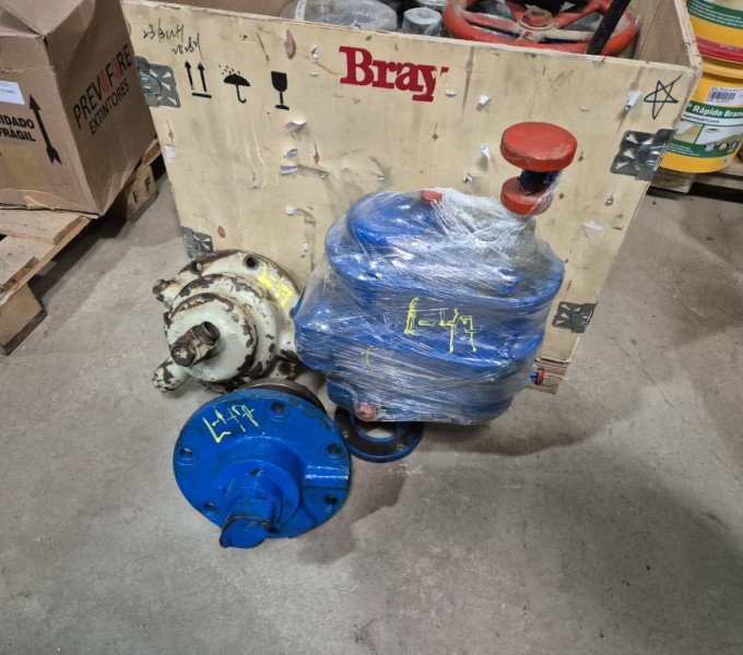 2 x Bomba de impulso dme, dedini 7085 e regulador mecanico dedini + 4x tubos de elastomero