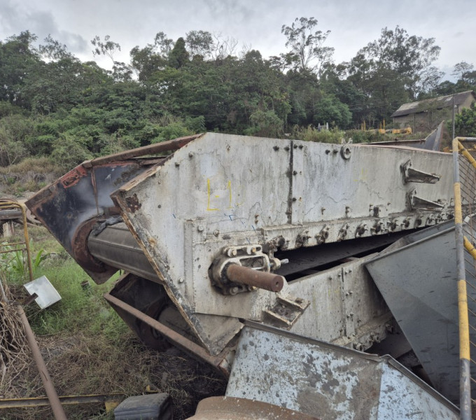 Esteira intermediária de borracha aprox. 4m