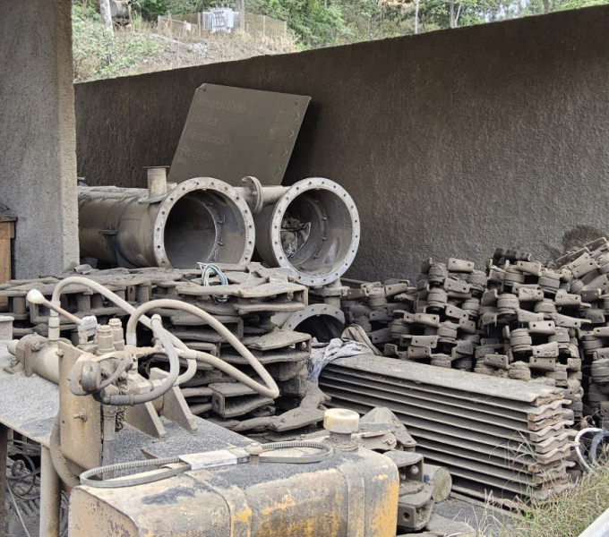 Trocadores de calor tubulares em inox aprox. 1000kg