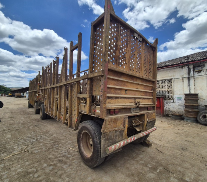 Reboque canavieiro fechado c/ Correntes, Frota: 5510