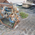 1 Motor a combustão Cummins 6 cilindros