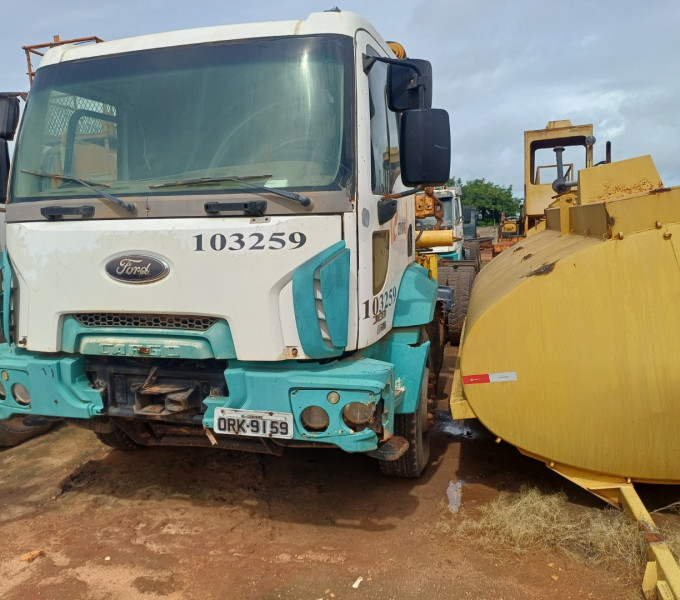 Caminhão C/ Implemento Munck Ford Cargo 3133, Ano 2013, Placa: , Frota: 103259 + Ativo I3C1