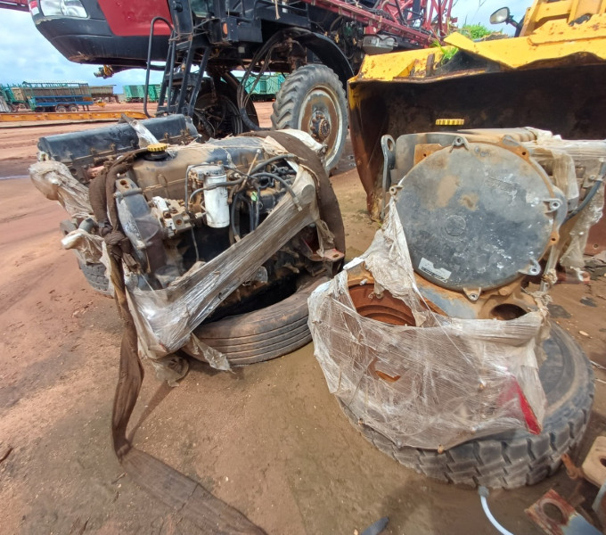 Motor a combustao p/ Colhedora CASE A8800