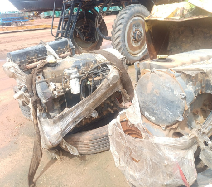 Motor a combustao p/ Colhedora CASE A8800