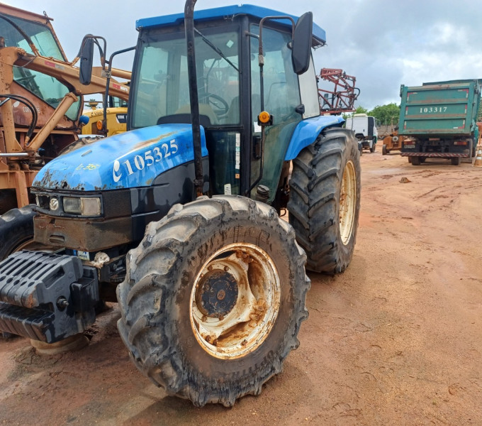 Trator de Pneu New Holland NH TL 95 E, Ano: 2012 Frota: 105325 + Ativo I3C4