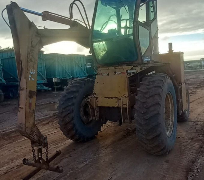 Carregadeira Valtra BM-100, Ano: 2014, Frota: 107079 + Ativo I13