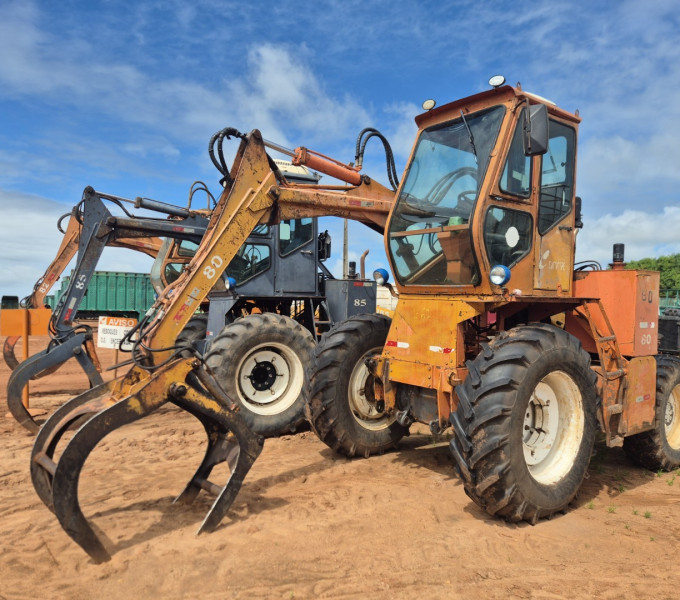 Carregadeira Valtra BM-100, Ano: 2014, Frota: 107080 + Ativo I11