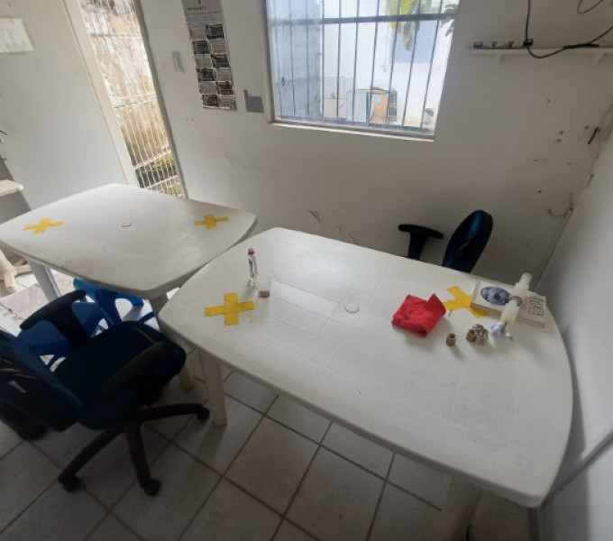 Sala 1: grande variedade de itens domesticos