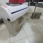 Sala de Admnistração: Grande variedade de itens de escritorio