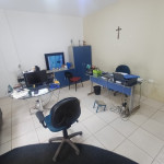 Sala de Admnistração: Grande variedade de itens de escritorio