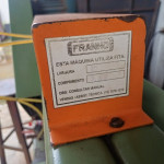 Serra de fita horizontal Franho FM-500, motor WEG de 1,5 CV