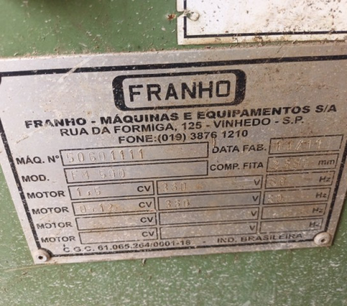 Serra de fita horizontal Franho FM-500, motor WEG de 1,5 CV