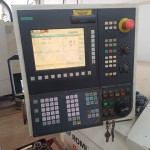 Torno universal Romi Centur C30D com painel Siemens, ano: 2008 + paquímetro 200mm + 2 micrômetros 50-75/100-125 + imicro 20-25 + afiadora de broca GS25