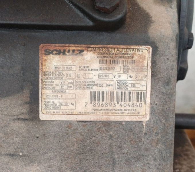 Compressor Schulz MSV com motor de 7,5 CV