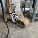 Bomba de lóbulo C/ base em AC e motor