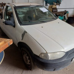 Veículo automóvel Fiat Strada, Ano: 2001, Placa: KMA-3105