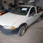 Veículo automóvel Fiat Strada, Ano: 2001, Placa: KMA-3105