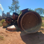 COLUNA EM AÇO C/ TUBULAÇÃO EM INOX + 03 COLUNAS INOX, Curva ac