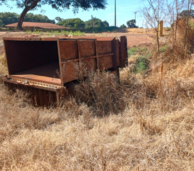 02 CAIXAS DE EXAUSTOR DE CALDEIRA