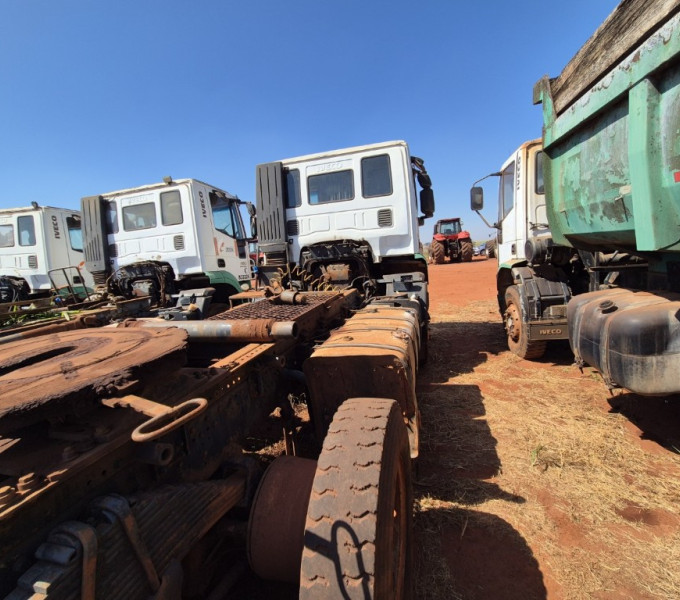 CAMINHÃO CAVALO MECANICO IVECO 720T48 EUROTRONIC 480, ANO: 2014, FROTA: 803248 + Ativo I1C2