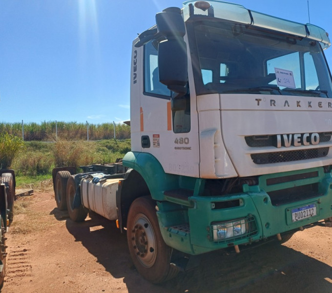 CAMINHÃO CAVALO MECANICO IVECO 740T48, PLACA: PUO-2L12, 2013, FROTA: 803239 + Ativo I10