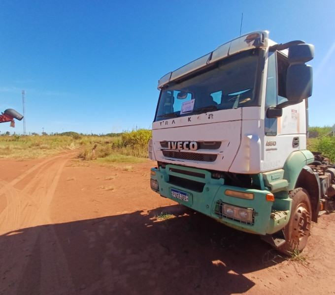 CAMINHÃO CAVALO MECANICO IVECO 740T48, PLACA: PVM-2J85, ANO: 2014, FROTA: 803247 + Ativo I8
