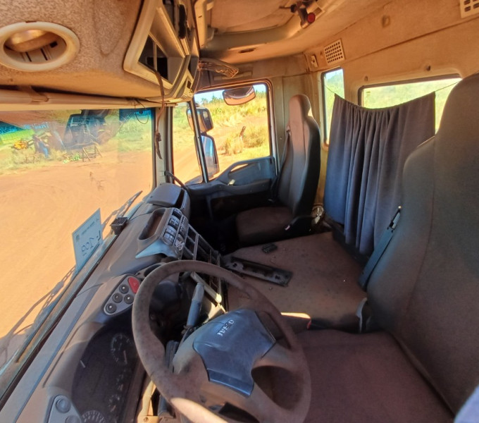 CAMINHÃO CAVALO MECANICO IVECO 740T48, PLACA: PVM-2J85, ANO: 2014, FROTA: 803247 + Ativo I8