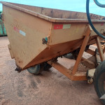 IMPLEMENTO AGRÍCOLA DISTRIBUIDOR DE CALCÁRIO, FROTA: 824041
