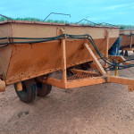 IMPLEMENTO AGRÍCOLA DISTRIBUIDOR DE CALCÁRIO, FROTA: 824038