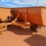 IMPLEMENTO AGRÍCOLA DISTRIBUIDOR, FROTA: 824045