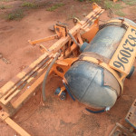 IMPLEMENTO AGRÍCOLA COBRIDOR C/ TANQUE 300L, FROTA: 823096