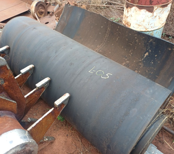 rolo de borracha p esteira 78" + diversos retalhos de borracha