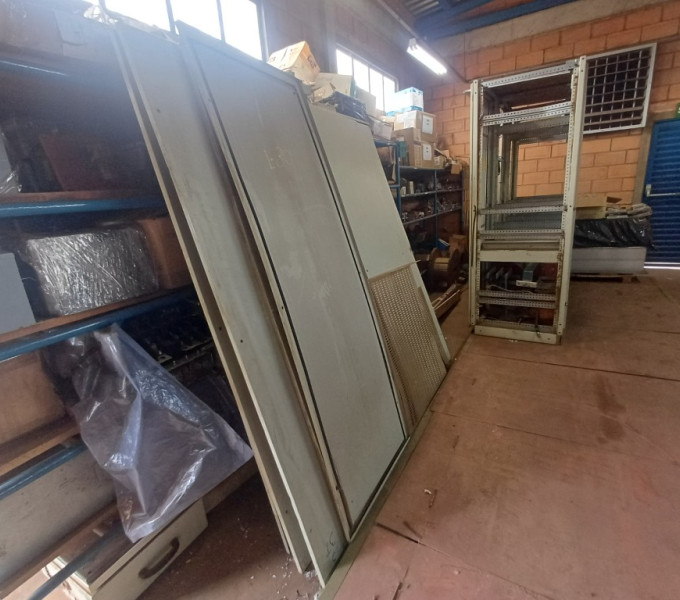painel eletrico com tranformadores, barramentos cobre + tampas + Ativo I1