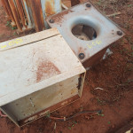 Moto-gedador p maquina de solda + aprox. 35 motores eletricos + Tampa acustica p opanel eletrico + 4 isoladores de corrente madeira + Ativo I8