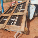 Moto-gedador p maquina de solda + aprox. 35 motores eletricos + Tampa acustica p opanel eletrico + 4 isoladores de corrente madeira + Ativo I8