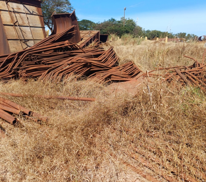 TUBULAÇÃO DE CALDEIRA APROX. 50TON