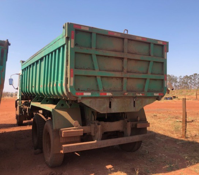 CAMINHÃO BASCULANTE IVECO 260E25, 2005, GRP-2E98, Frota: 803094 + Item 15, 25