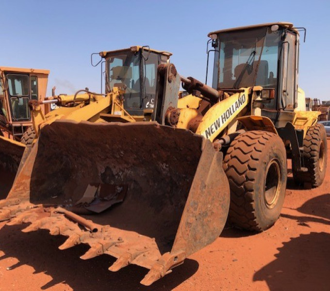 PÁ CARREGADEIRA NEW HOLLAND W170 ZB, 2012, Frota: 806022 + Item 27, 29