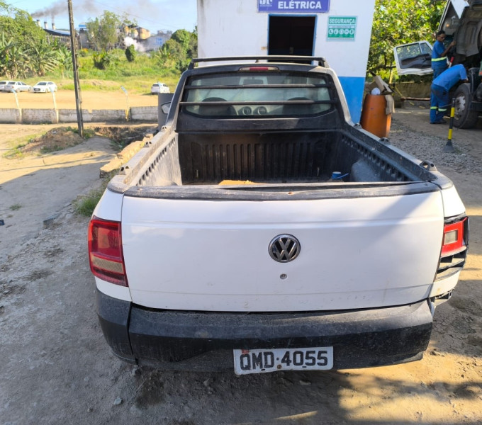 Automóvel Volkswagen Saveiro 1.6 Robust cabine estendida, Placa: QLC-3E09, RENAVAM: 01176079643 ano: 2018/19, 1030