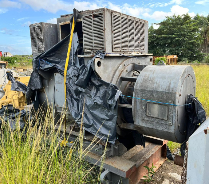 Gerador a vapor WEG 1900KVA com Turbina e redutor completo