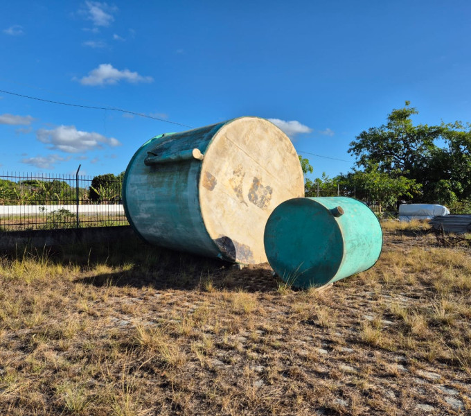 Tanque em fibra P/ armazenamento de água aprox. 100.000L cap.