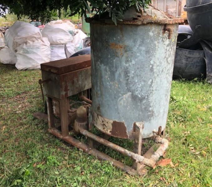 01 FILTRO AC DE DIESEL 200 LITROS +01 CARROCINHA AC